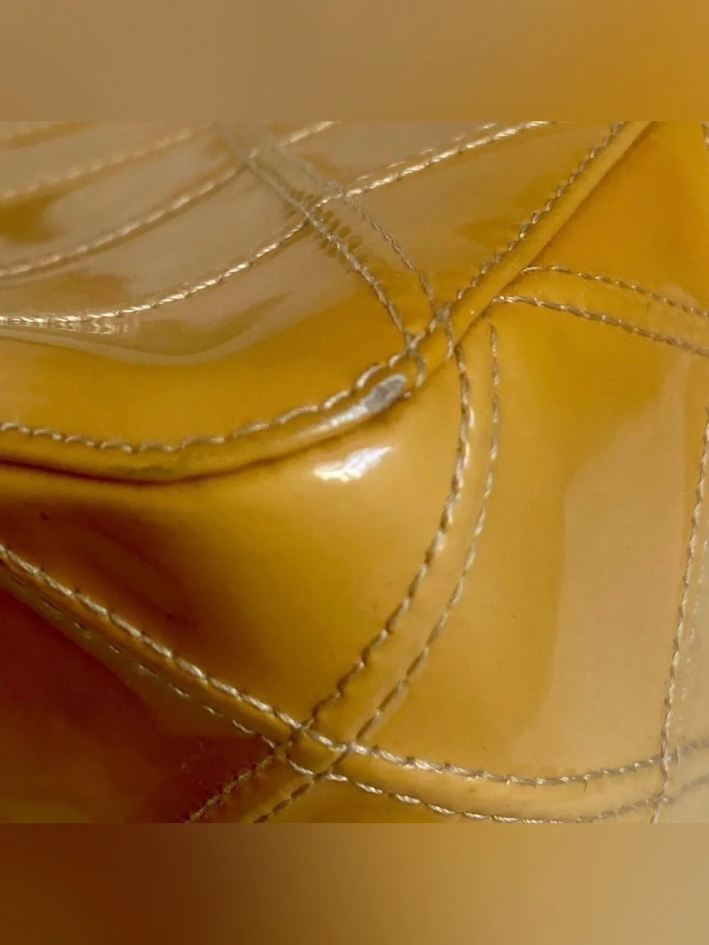 CHANEL EUC Vintage (2001) Yellow Patent Leather Camera Bag - Picture 8 of 14